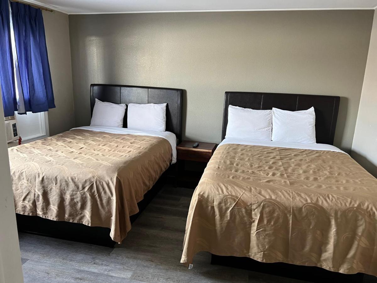 Timberly Motel Gaylord Kültér fotó