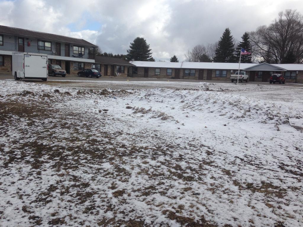 Timberly Motel Gaylord Kültér fotó