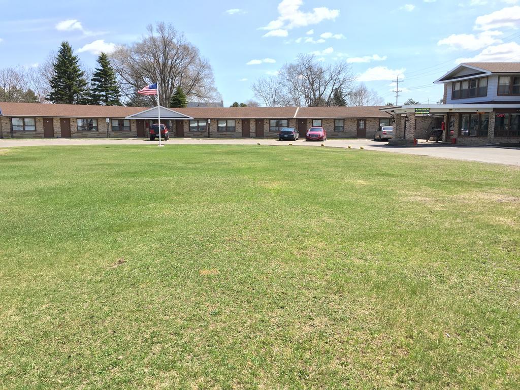 Timberly Motel Gaylord Kültér fotó
